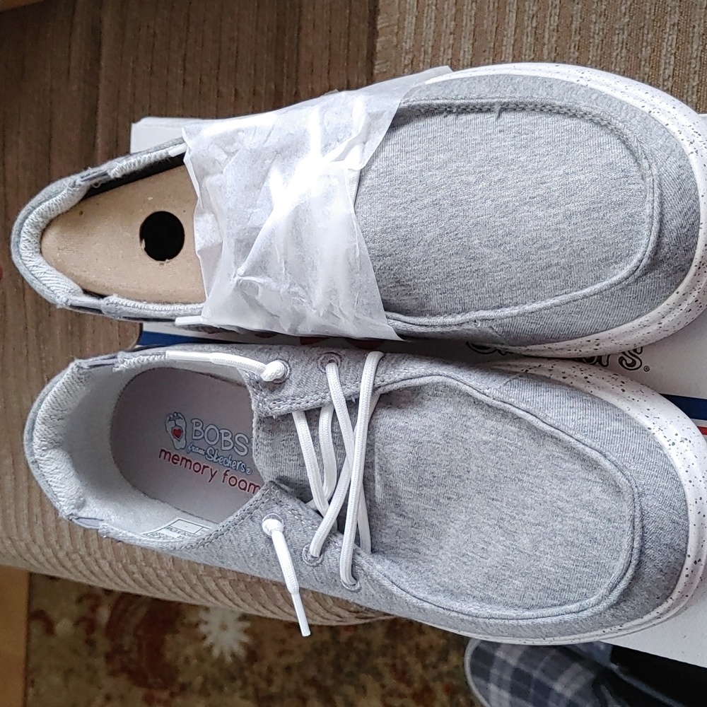 Brand new Skechers Bobs Skipper